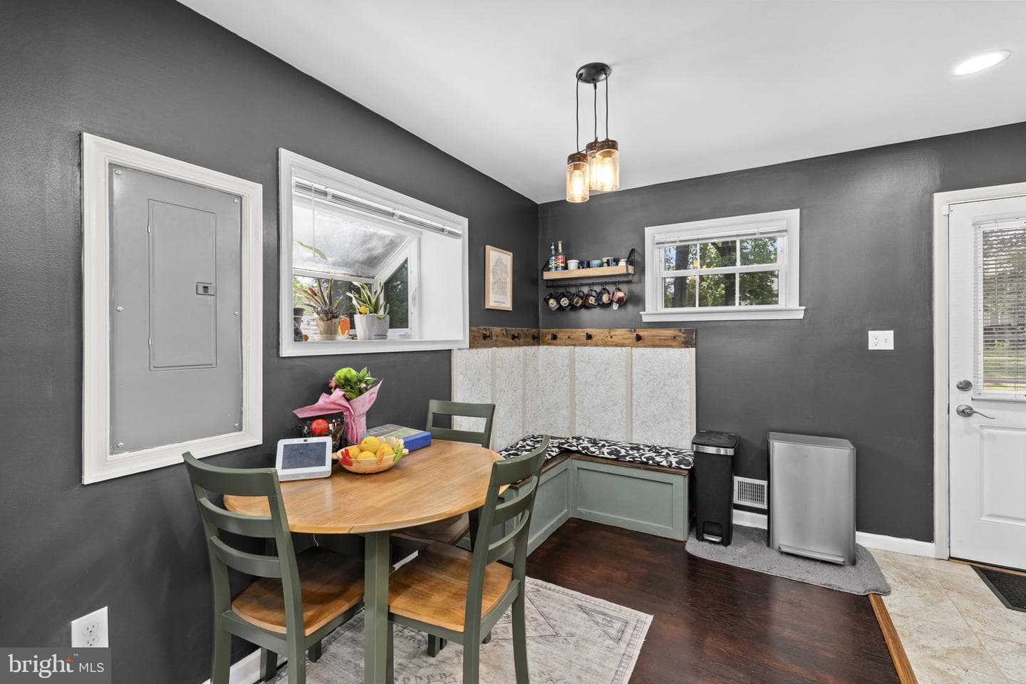 1603 Woodside Drive photo 16