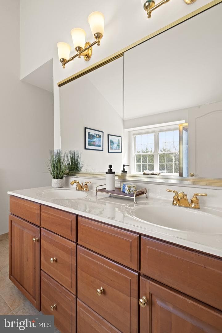 5652 Wheelwright Way photo 17