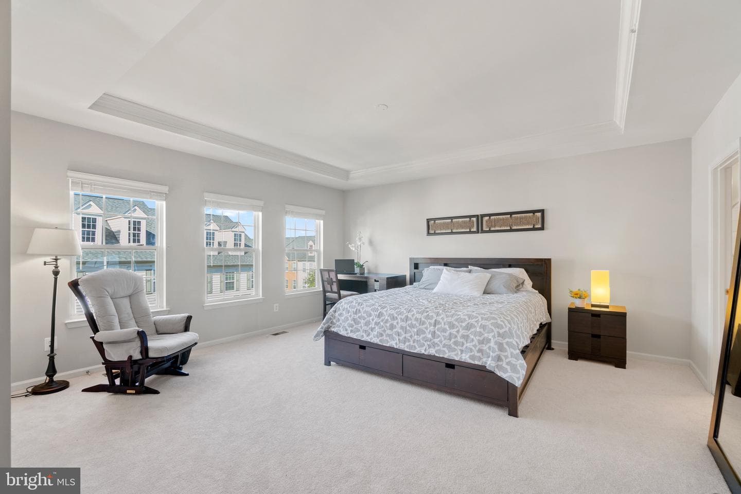 2511 Eastbourne Drive photo 12