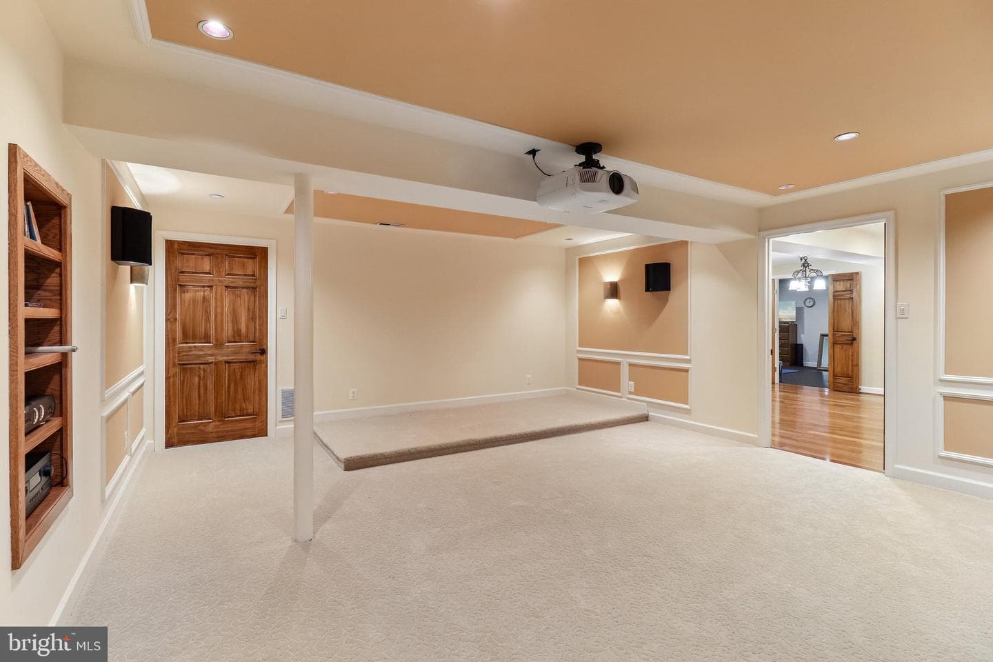 10649 Wolverine Court photo 58