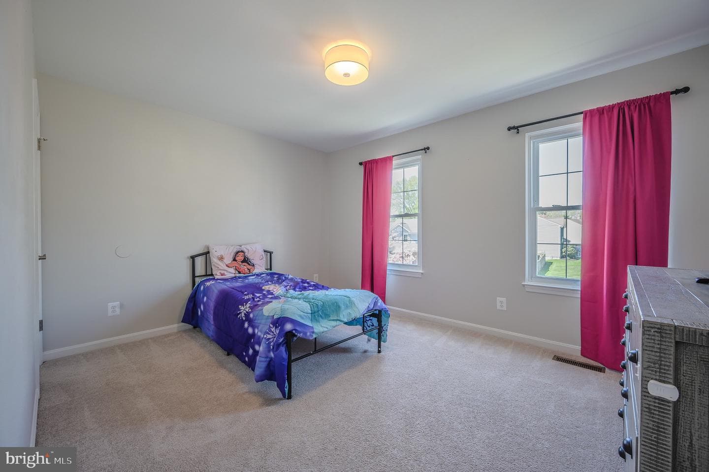 14719 Stratford Drive photo 21