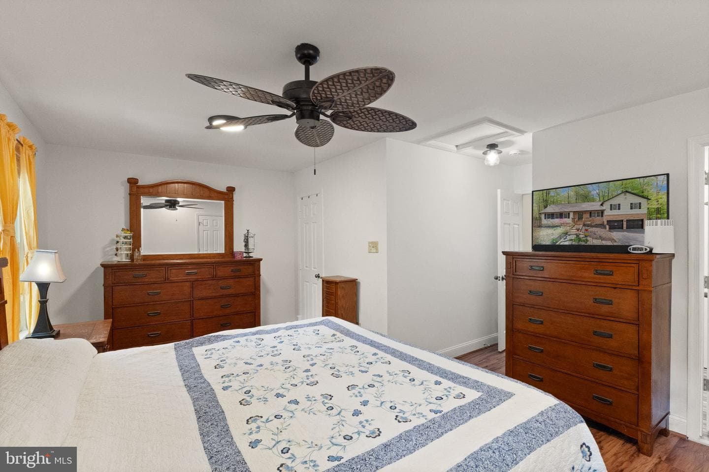 11794 Target Court photo 17
