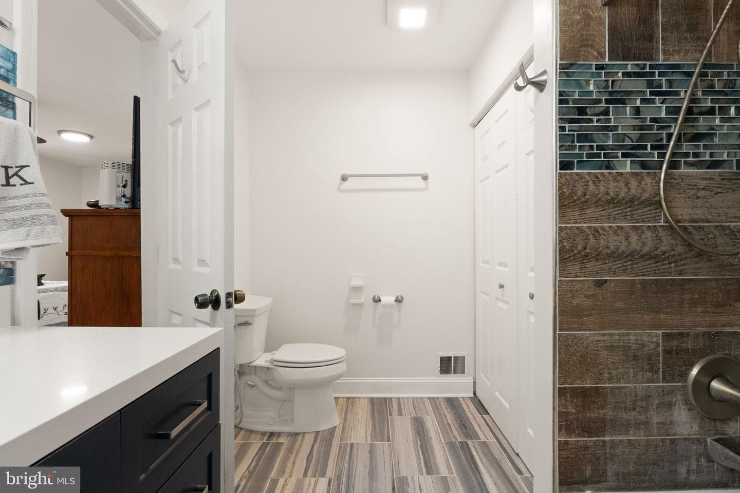 11794 Target Court photo 19