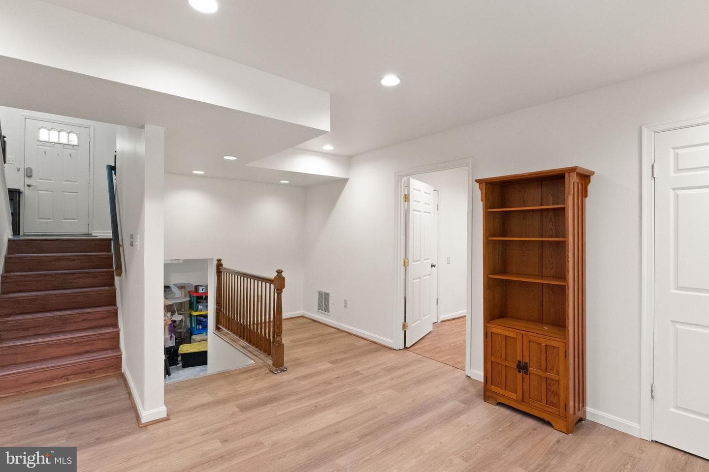 11794 Target Court photo 26