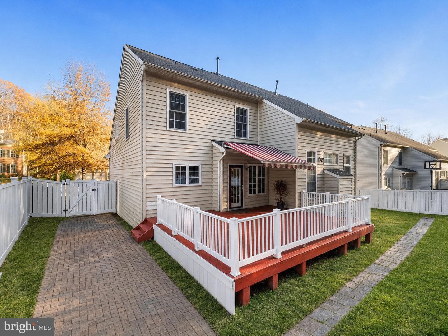 16492 Hayes Lane photo 35