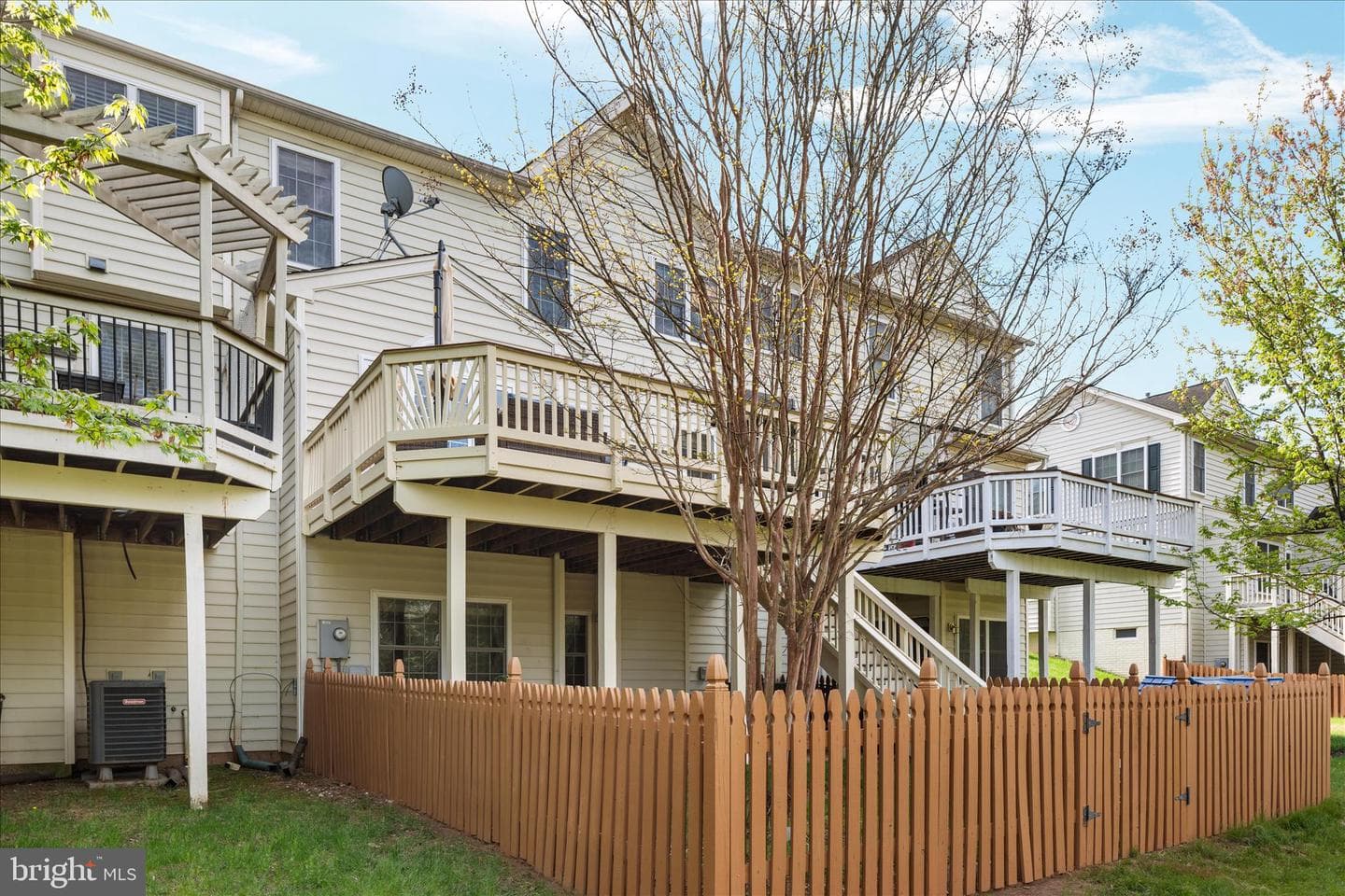 5558 Arrowfield Terrace photo 43