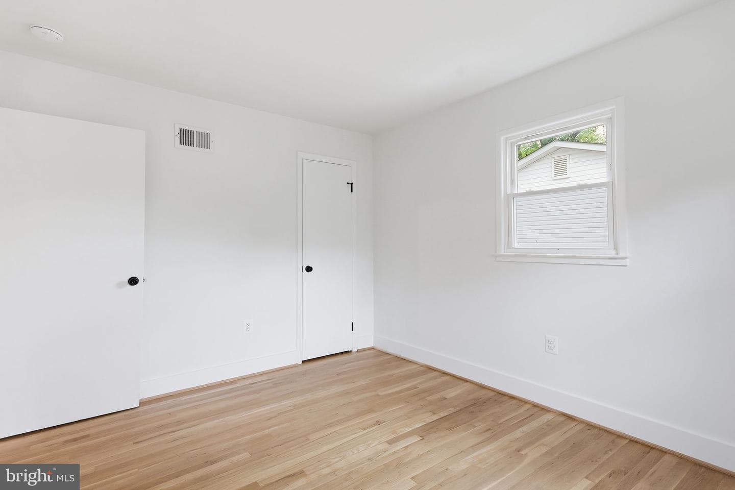 4423 Kenwood Drive photo 17