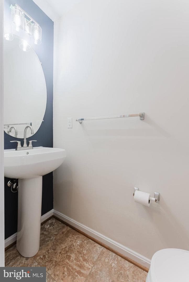 13075 Sidlaw Hills Lane photo 21