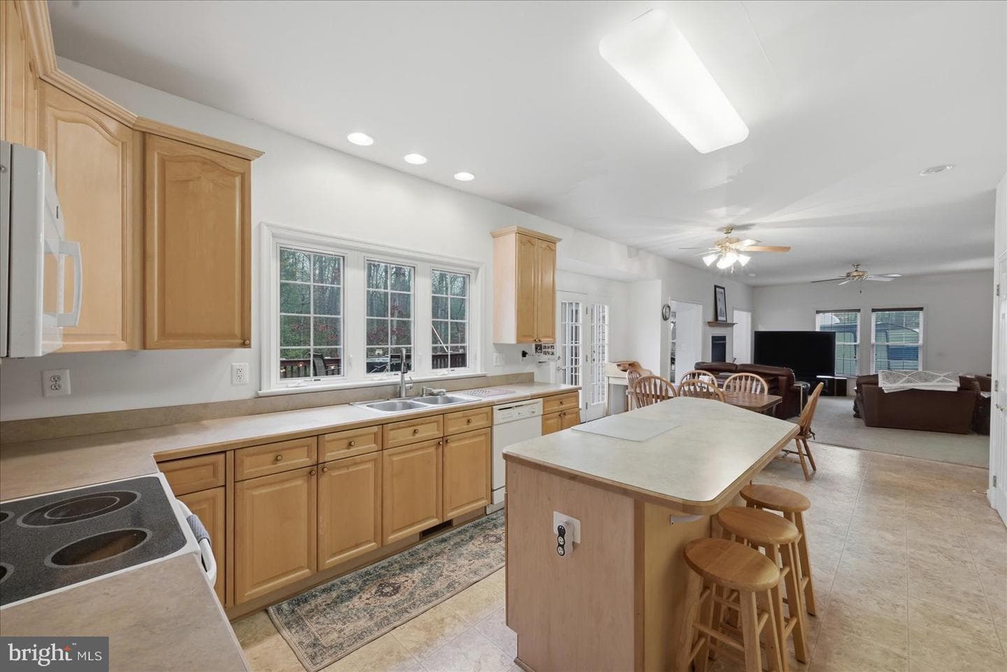 14023 Flagtree Place photo 8