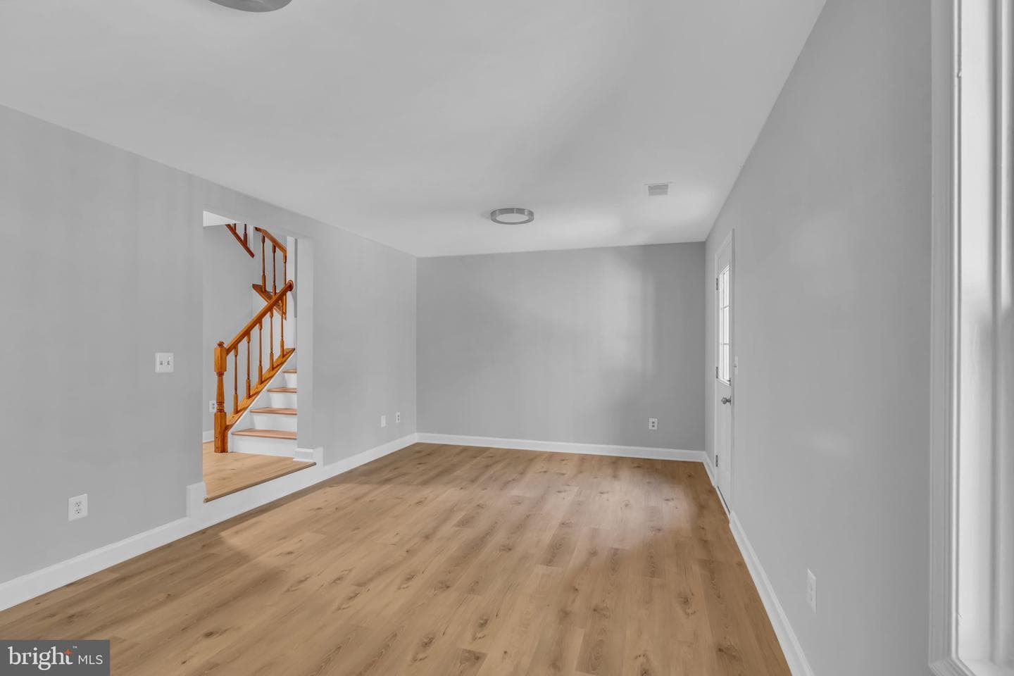 1700 Wigglesworth Way photo 30
