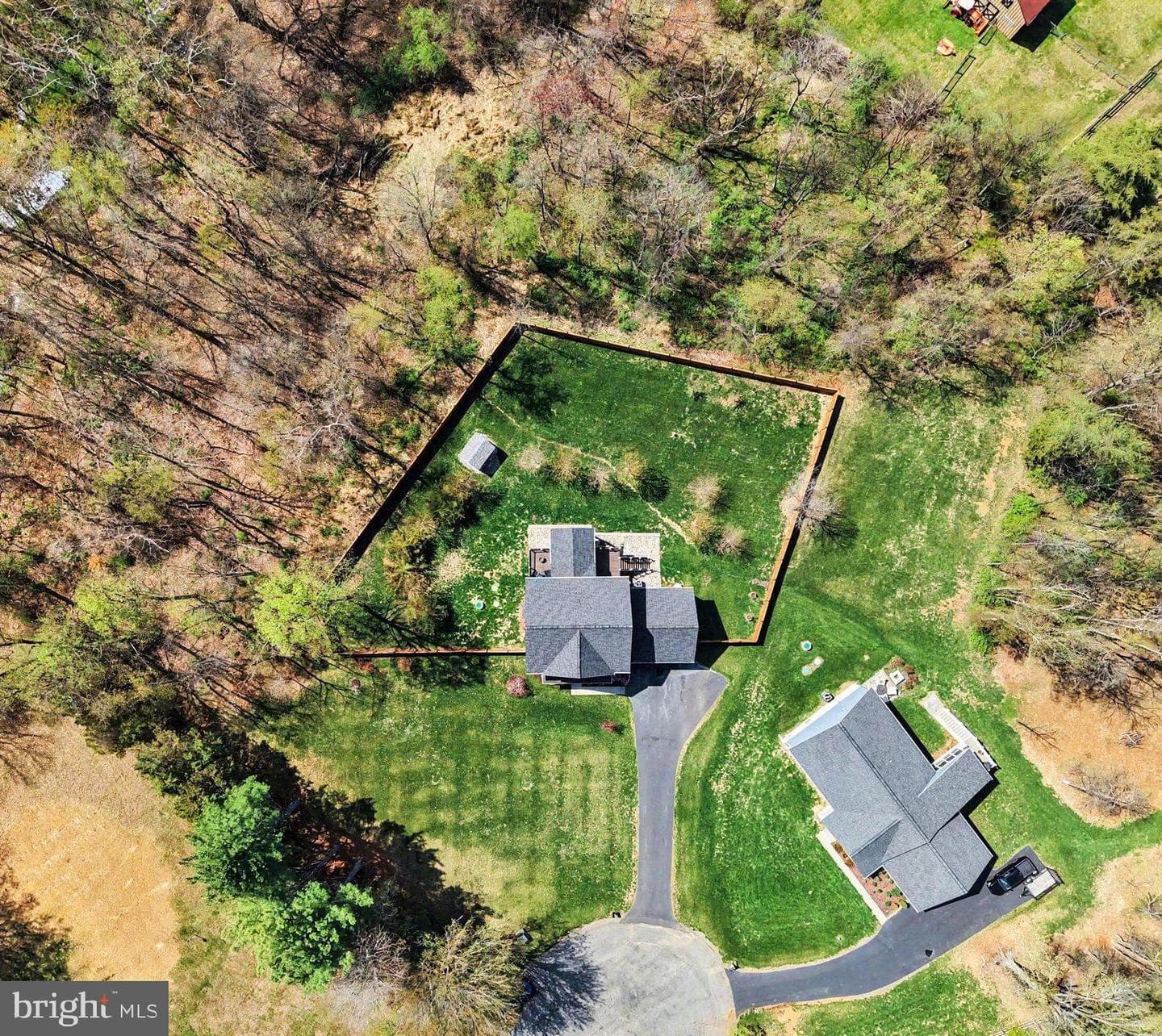 16004 Hopewell Court photo 36