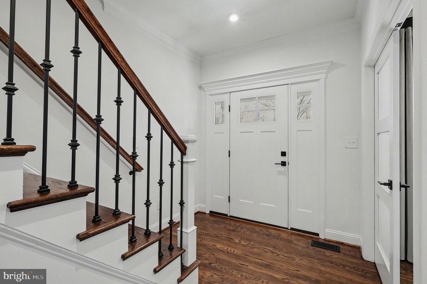 16004 Hopewell Court photo 7