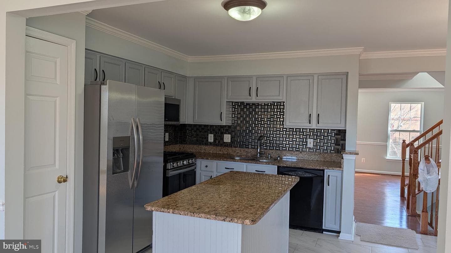 12751 Silvia Loop photo 21