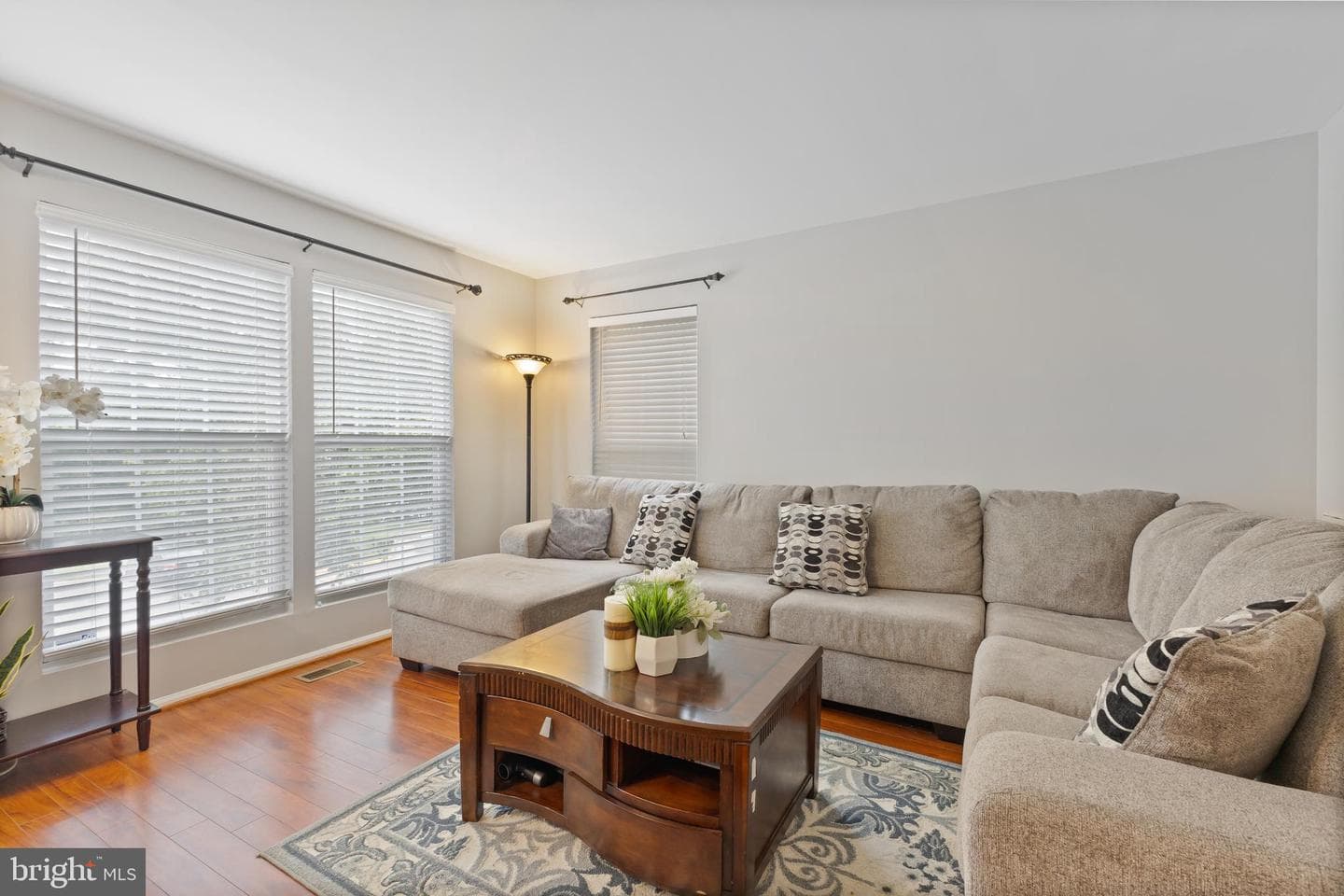 14836 Winding Loop, Woodbridge