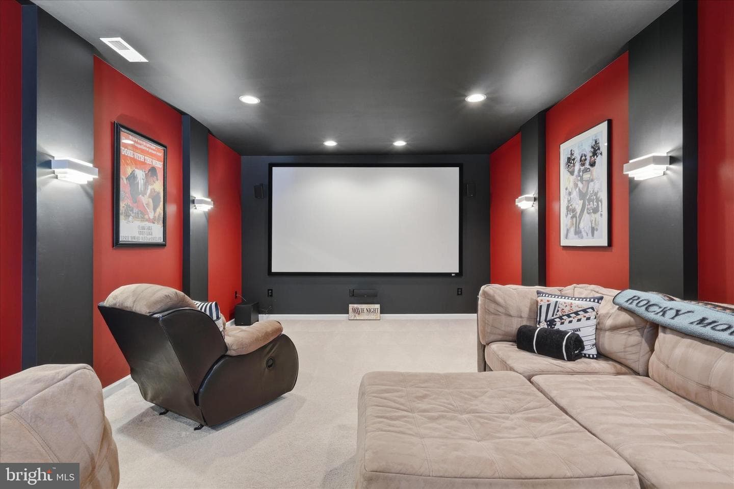 16603 Space More Circle photo 56