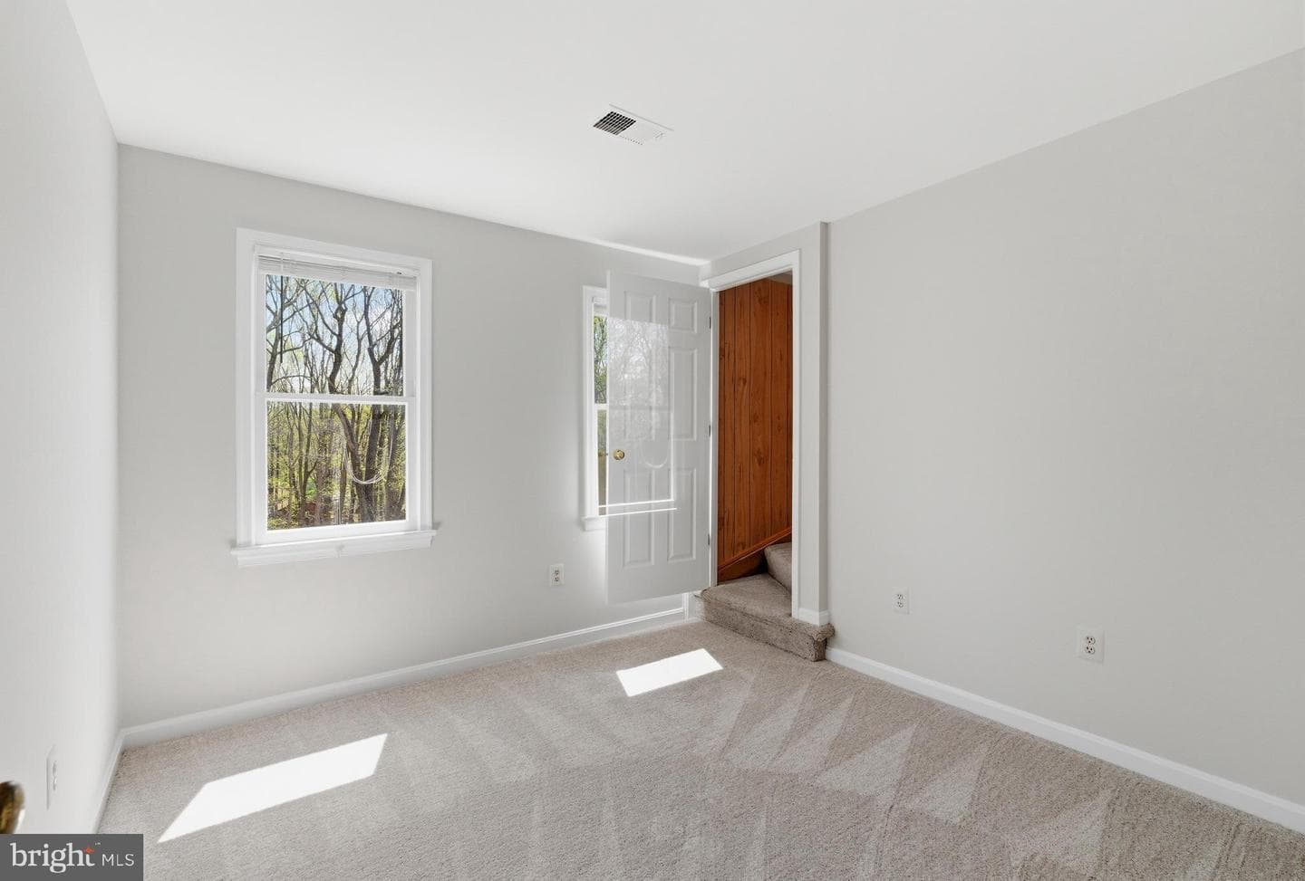 15470 Cheal Court photo 32
