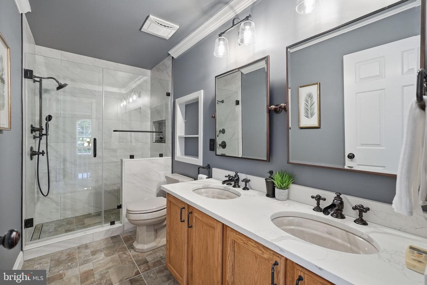15405 Milton Hall Place photo 31