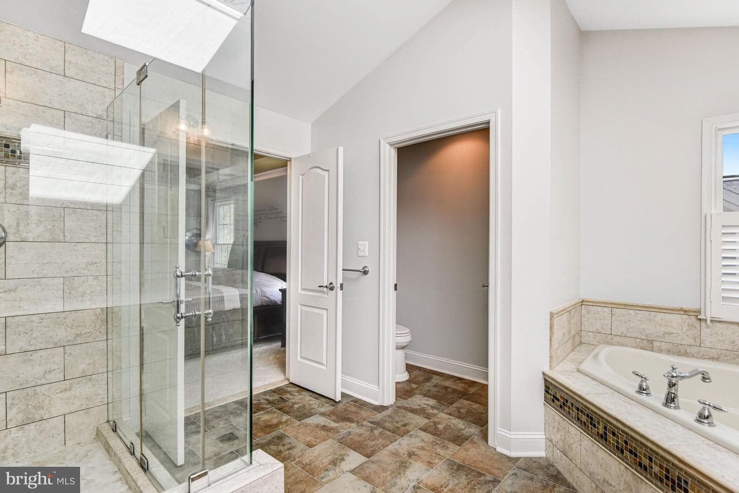 5814 Seven Pines Court photo 35
