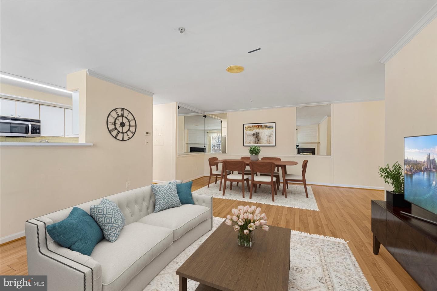 10998 Koman Circle #203 photo 7