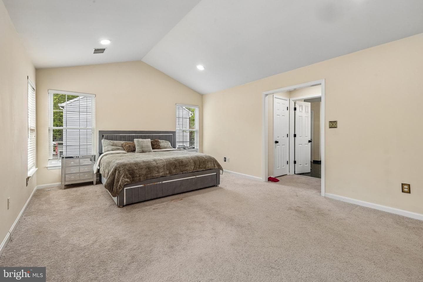 15169 Windy Hollow Circle photo 22