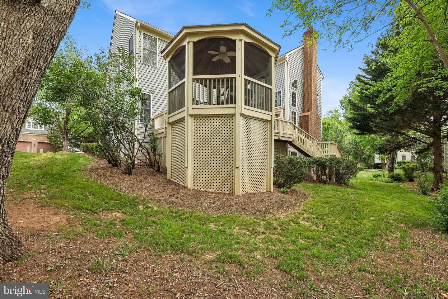 15169 Windy Hollow Circle photo 28