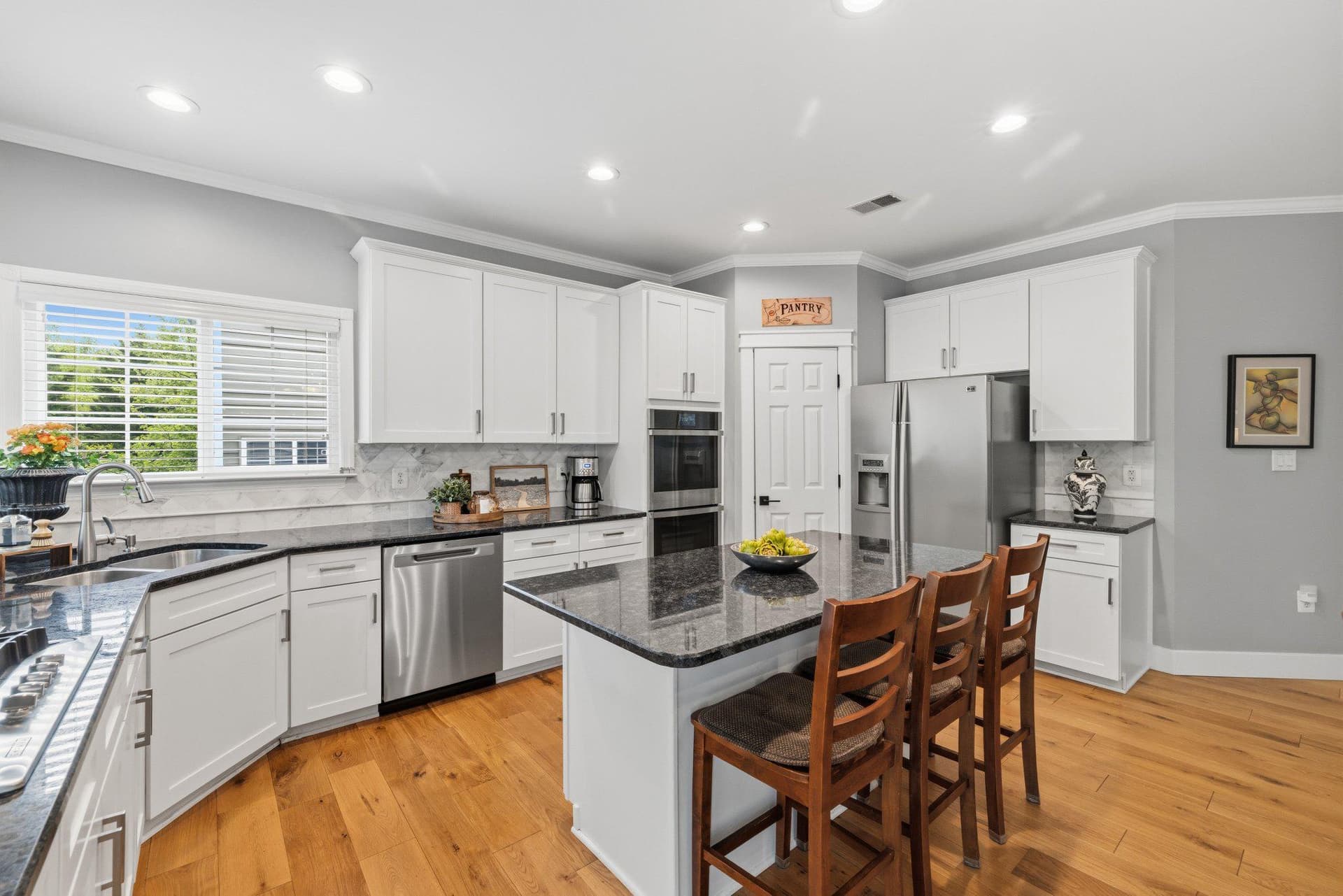 14247 Murphy Terrace photo 14