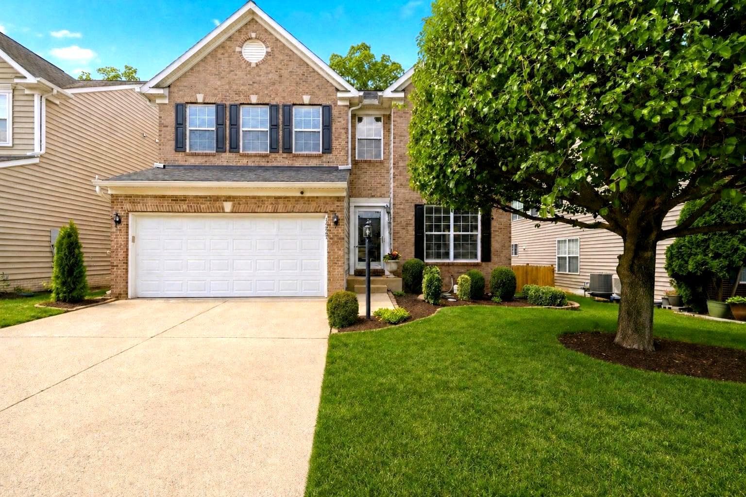 14247 Murphy Terrace photo 2