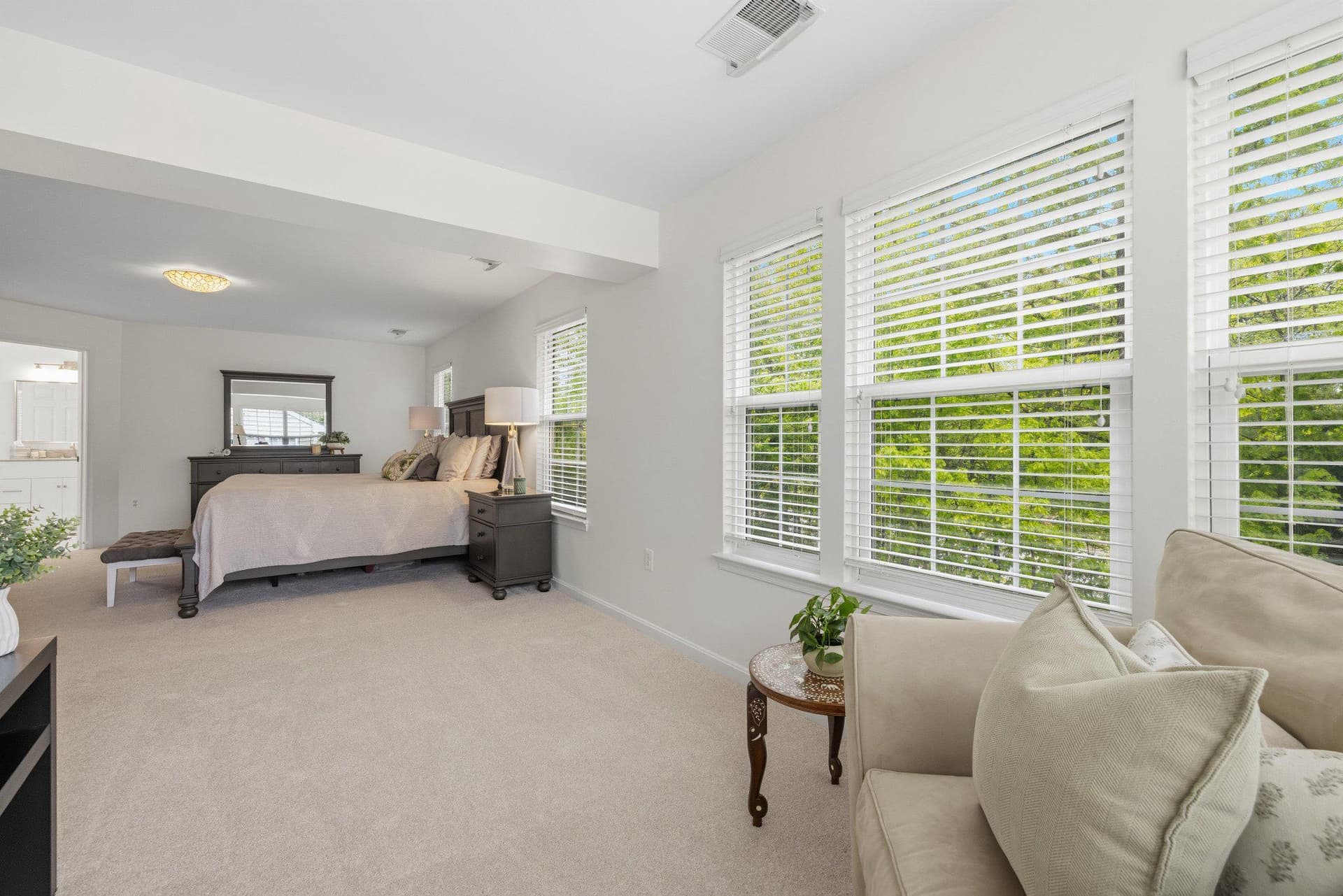 14247 Murphy Terrace photo 29
