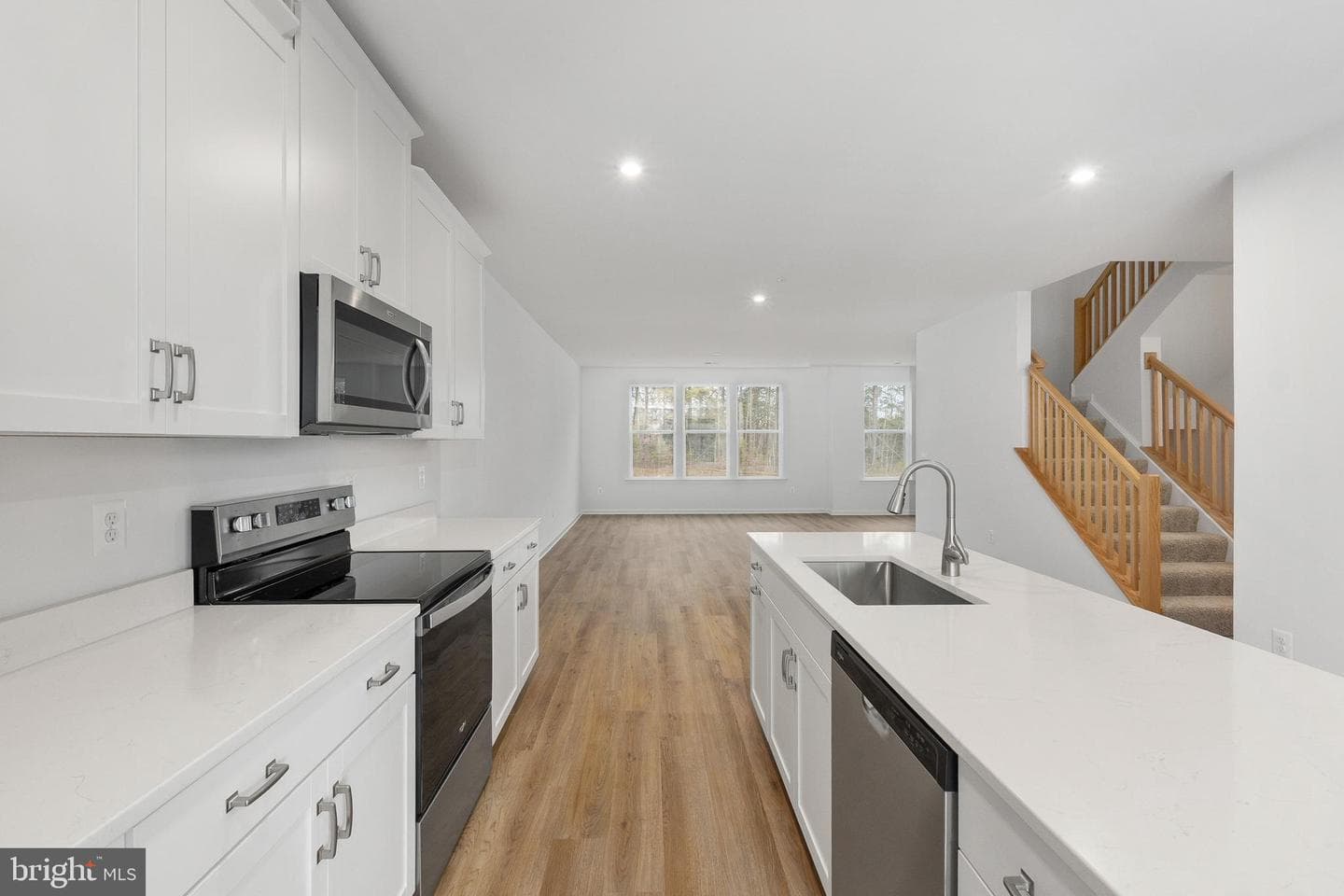 2546 Neabsco Common Place photo 12
