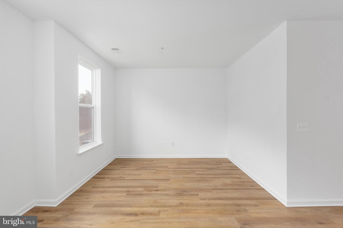 2546 Neabsco Common Place photo 9