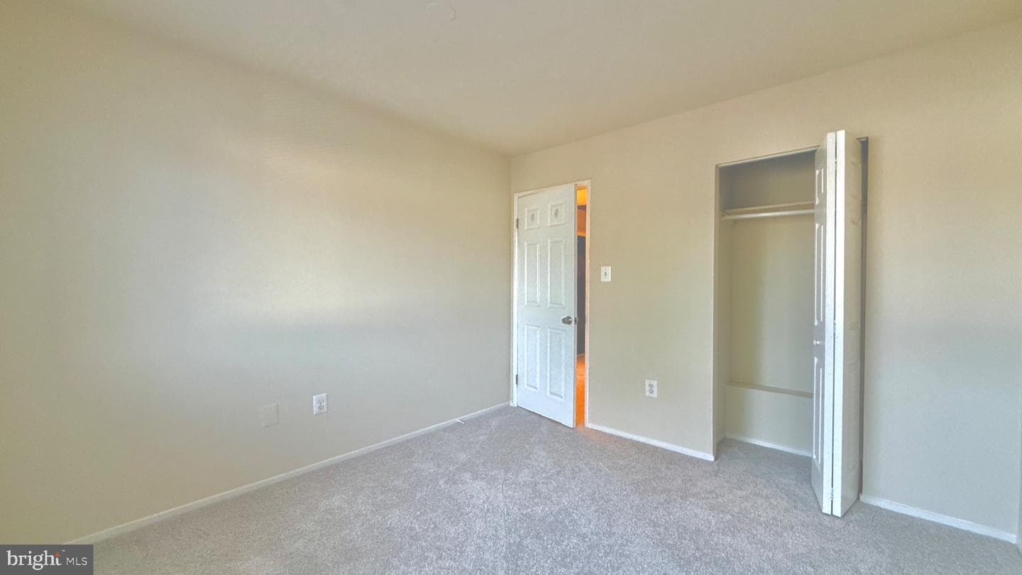 7537 Clemson Court photo 20