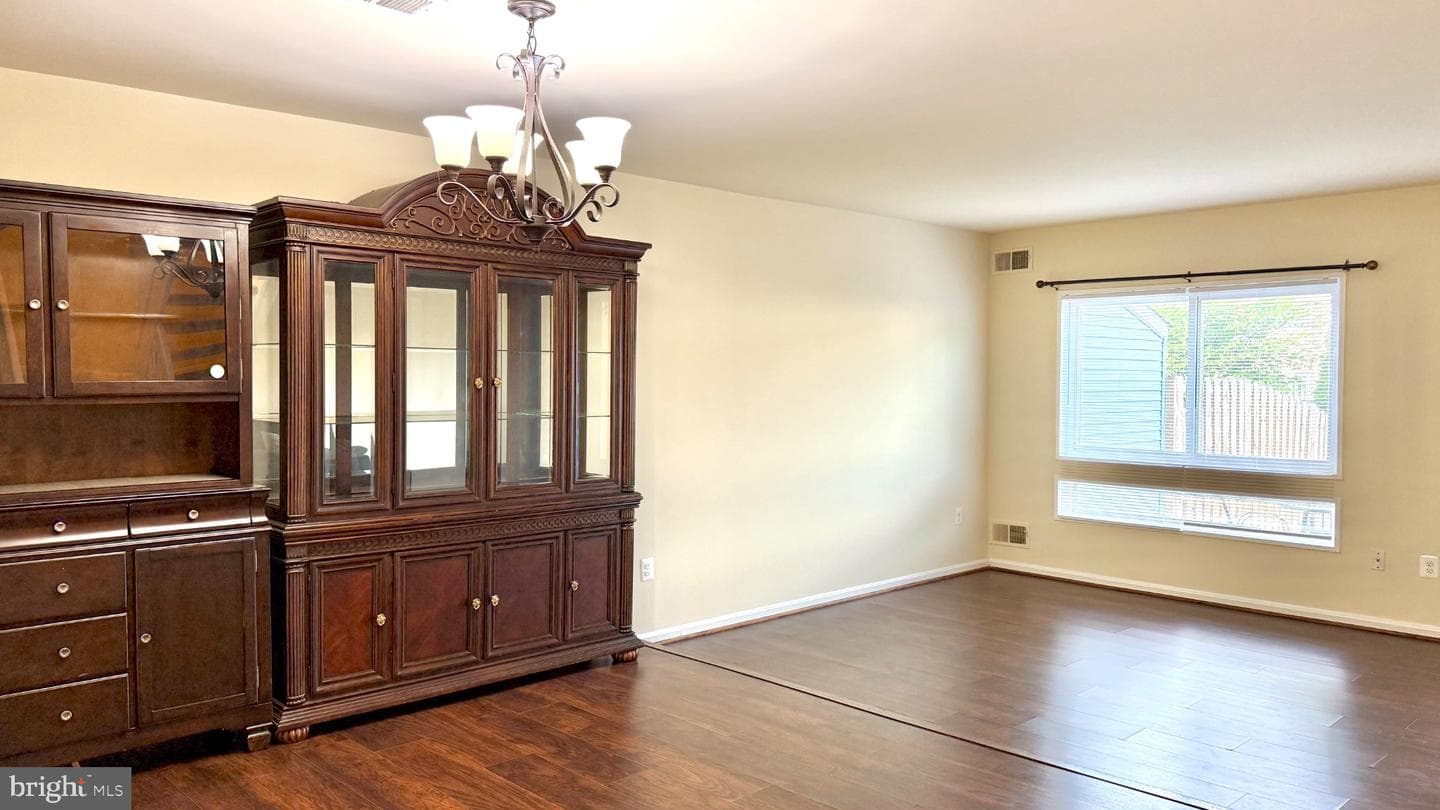 7537 Clemson Court photo 9