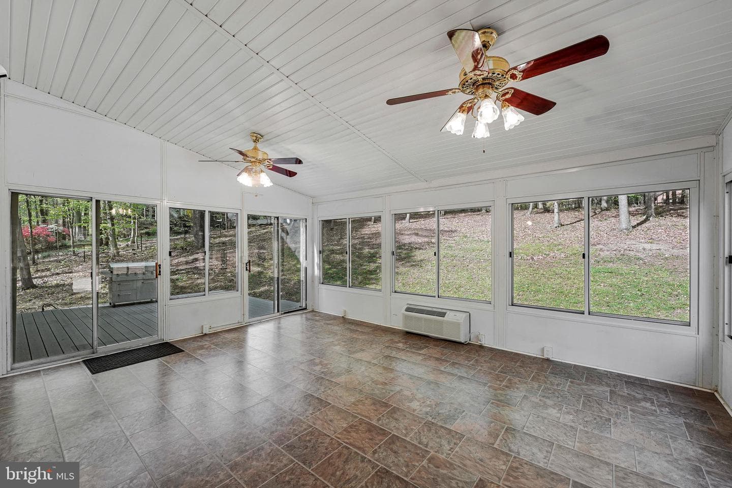 11750 Buckley photo 16