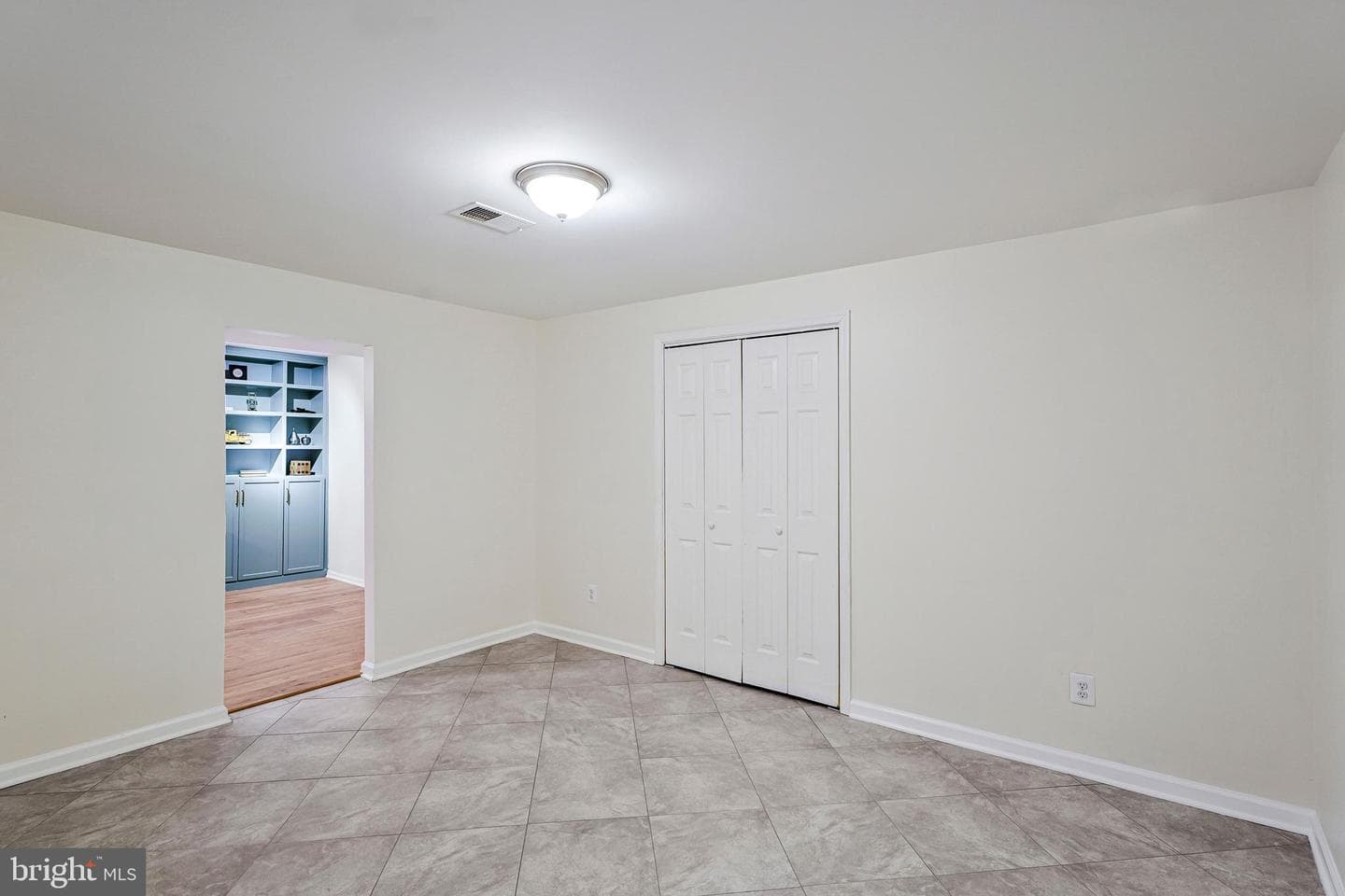 11750 Buckley photo 37