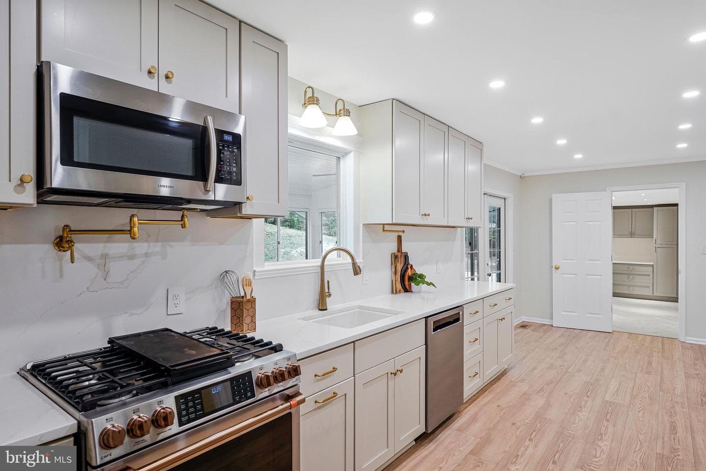 11750 Buckley photo 9