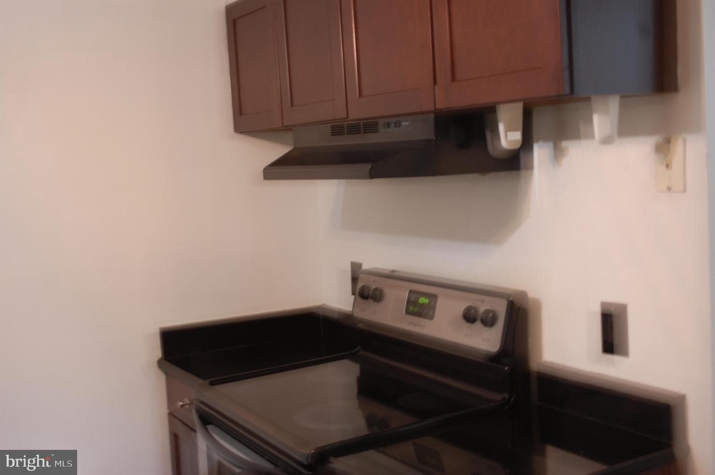 14206 Fullerton Road photo 10