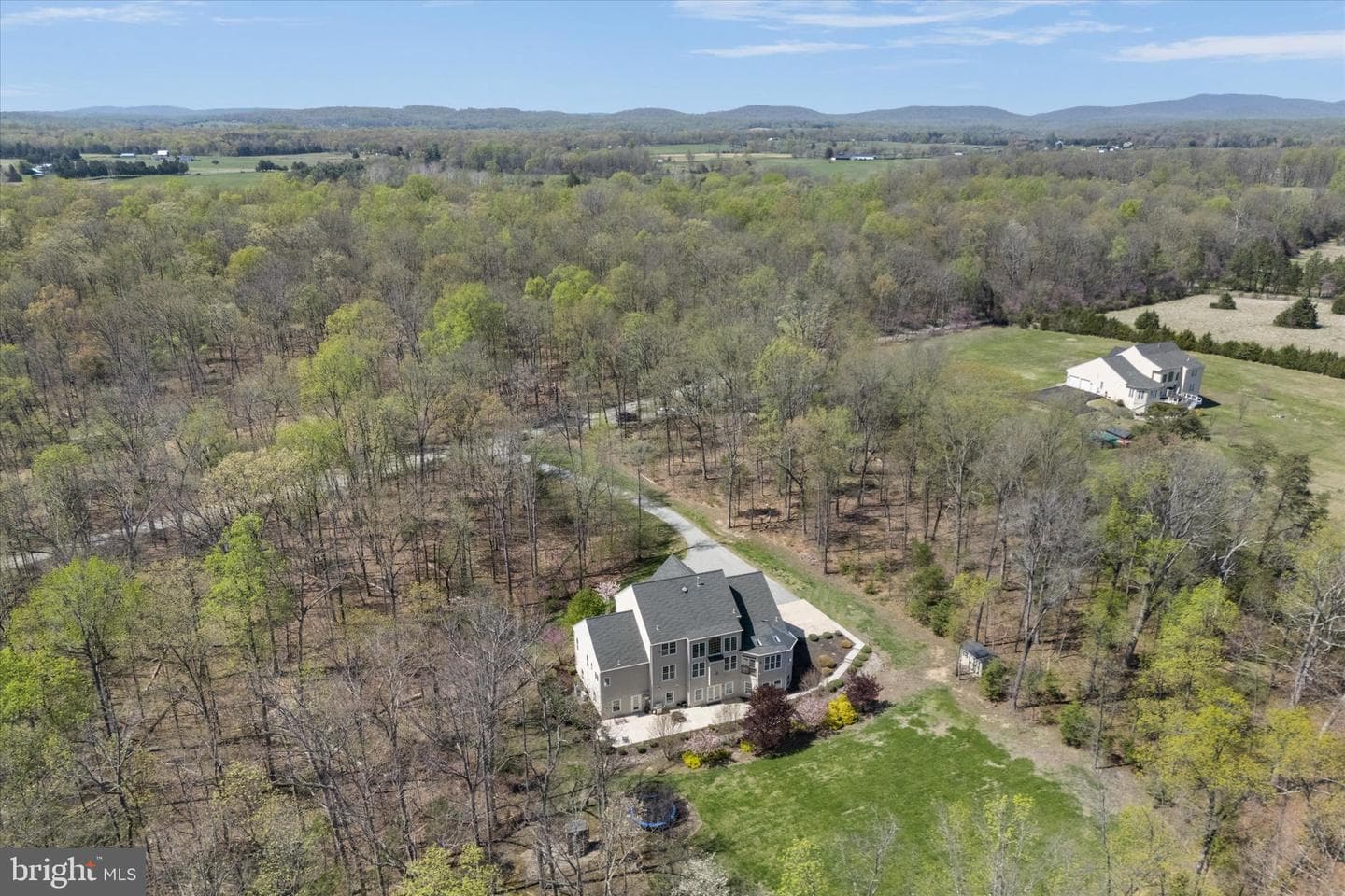 9055 Buckland Mill Road photo 73