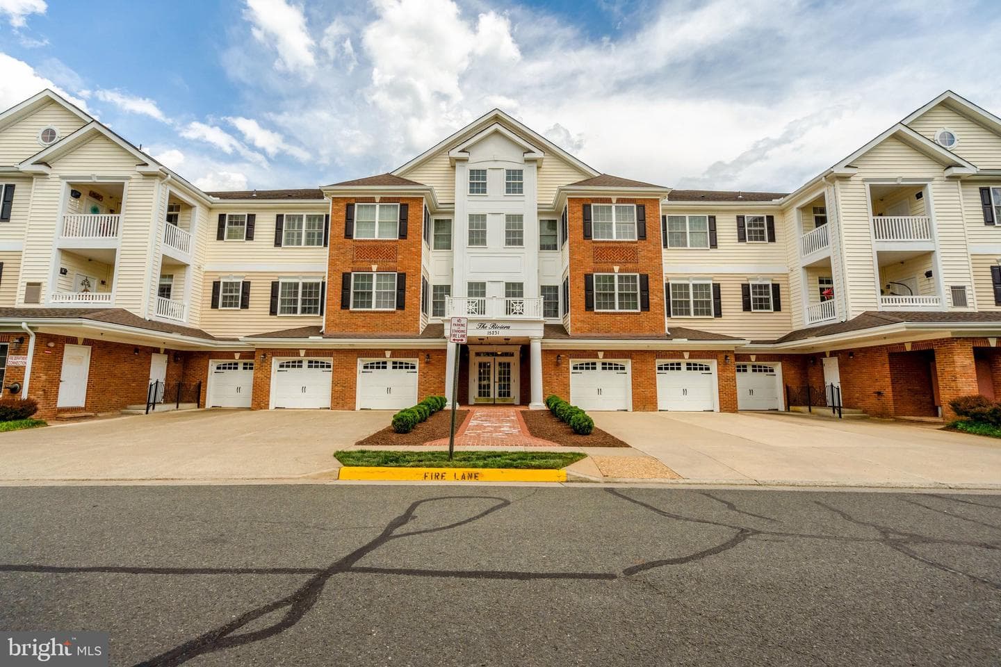 15231 Royal Crest Drive #204 photo 2