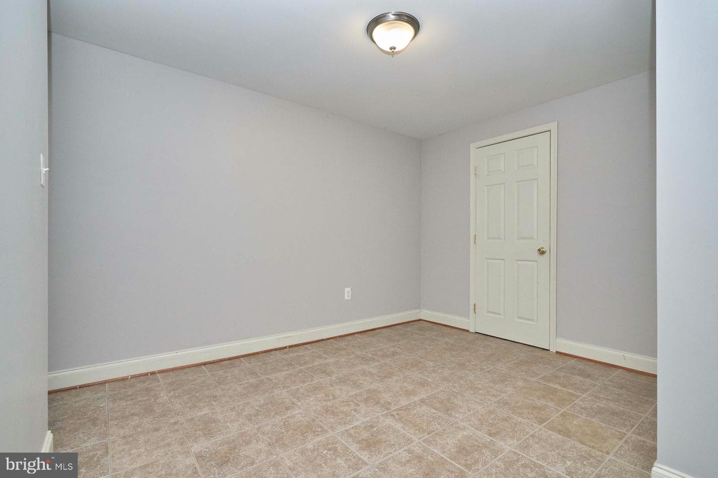 3242 Wyndale Court photo 25