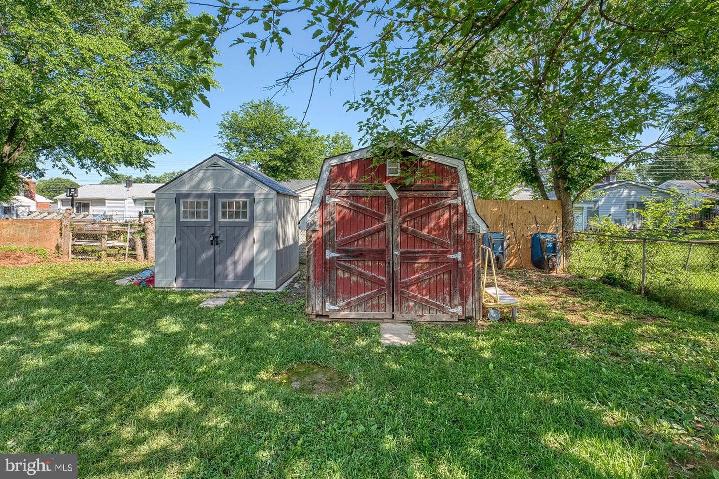 9444 Lafayette Avenue photo 26