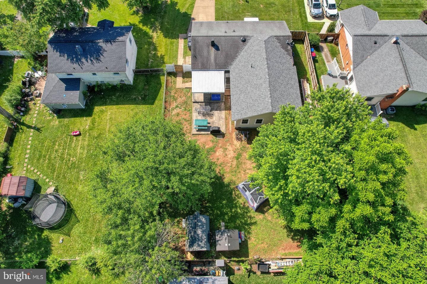 9444 Lafayette Avenue photo 27
