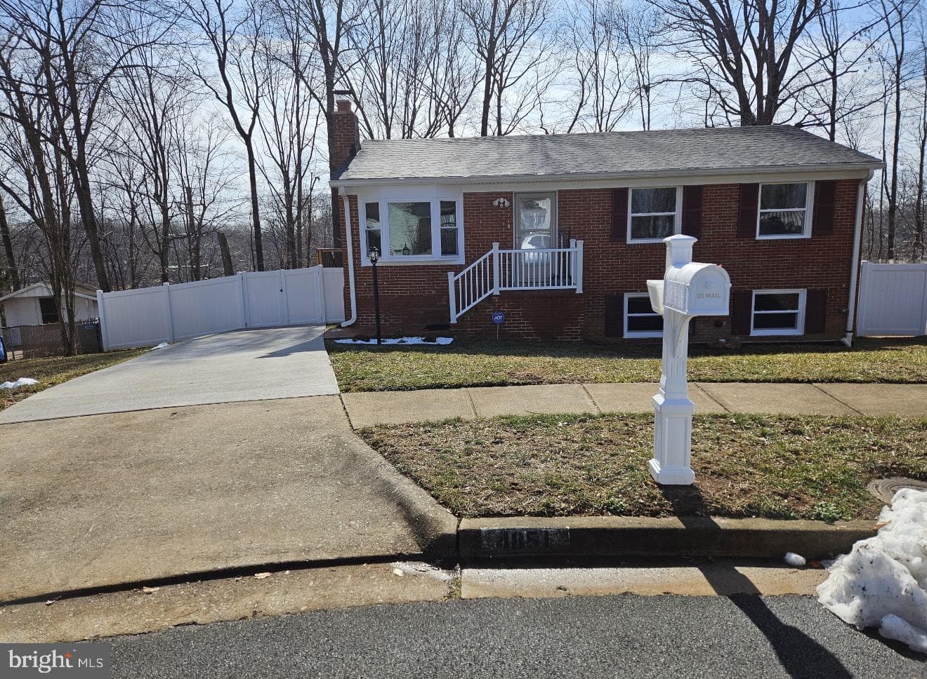 4851 Langer Lane