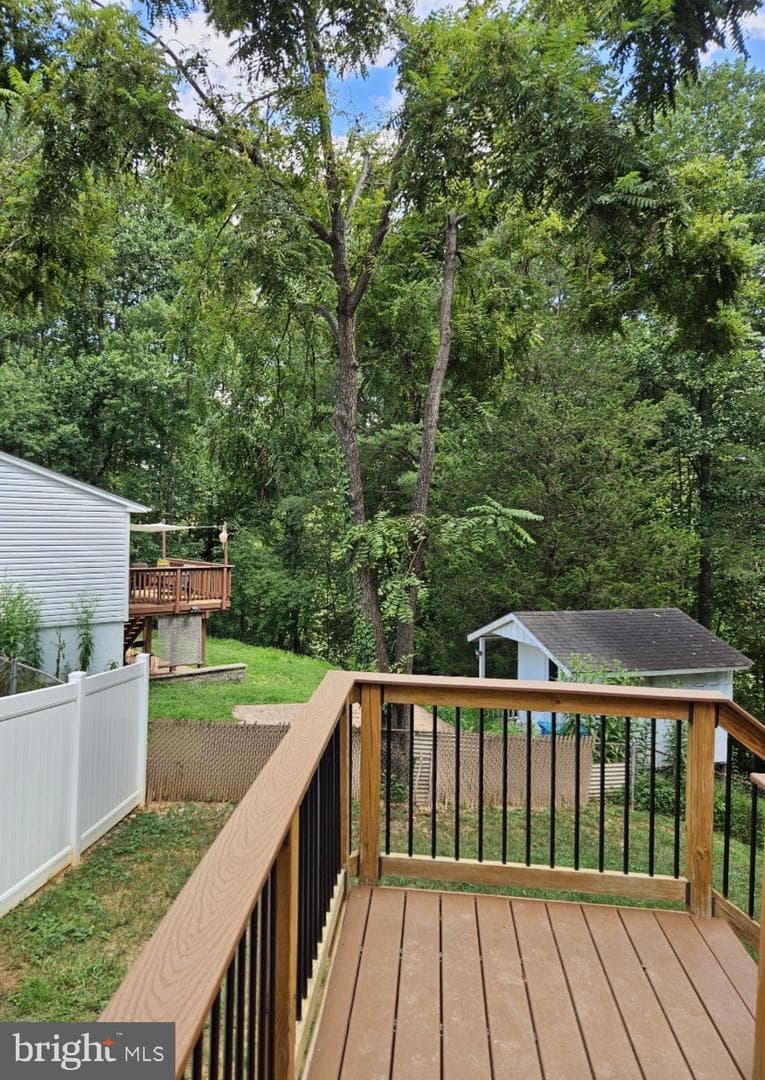 4851 Langer Lane photo 7