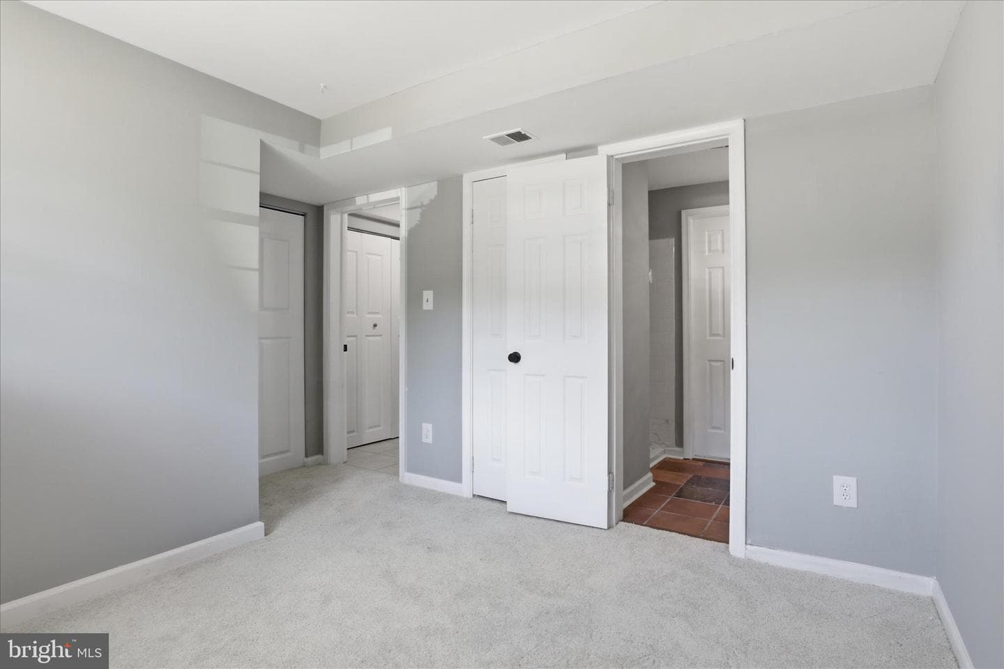 3072 Antrim Circle photo 18