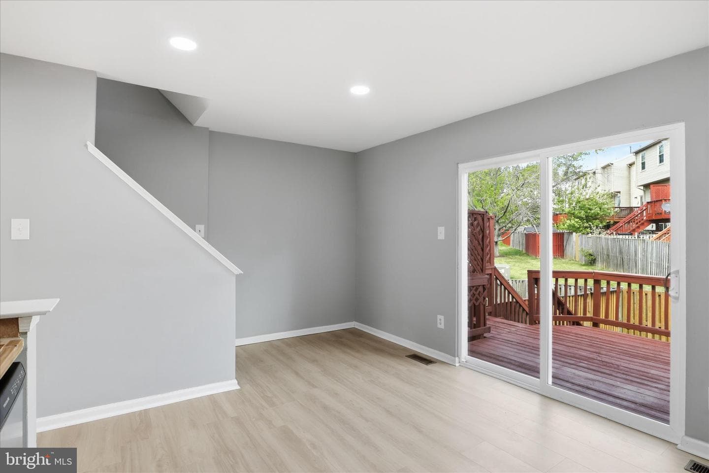 3072 Antrim Circle photo 9
