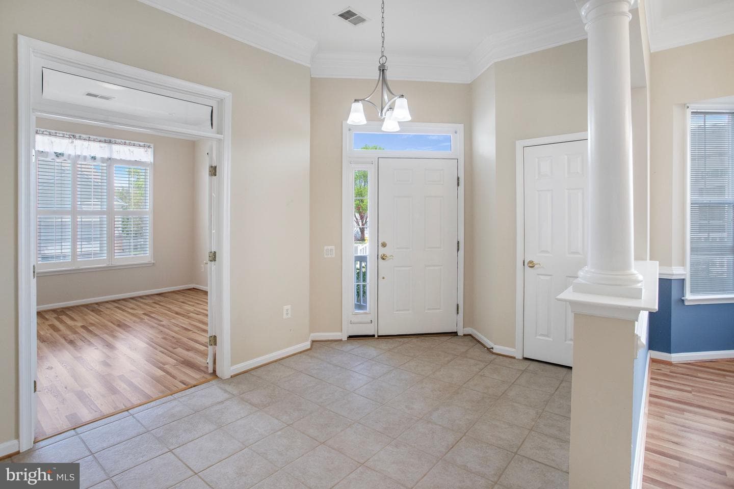 12974 Dunbarton Drive photo 9