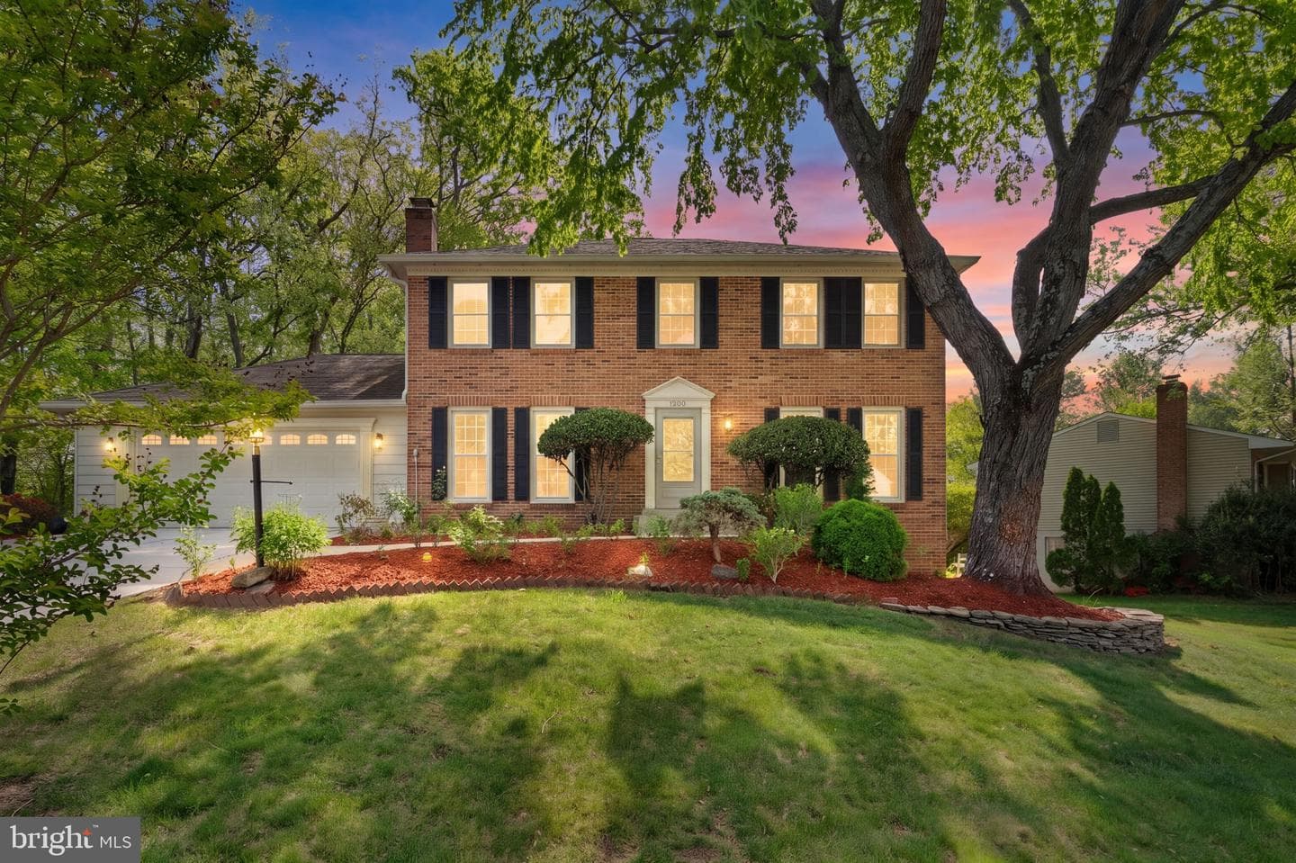 12461 Hedges Run Drive photo 3