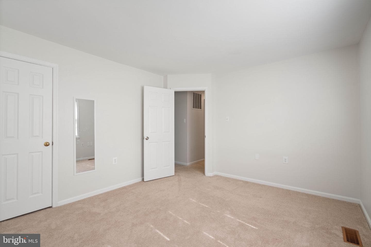 12461 Hedges Run Drive photo 30