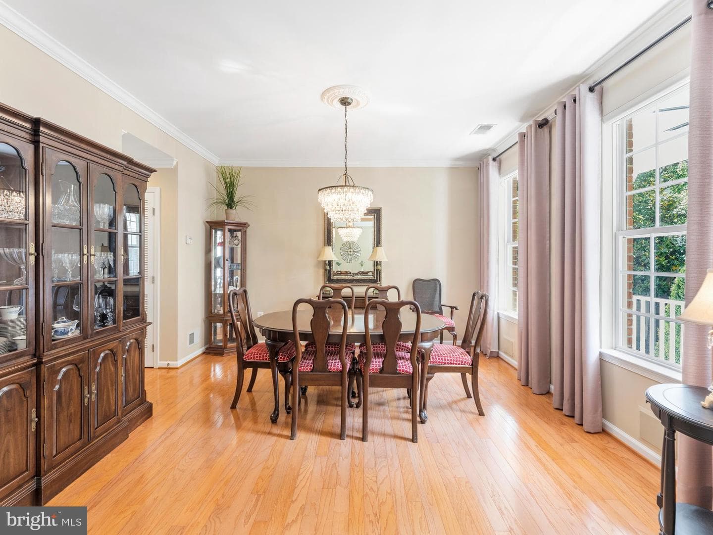 13814 Custis Square photo 9