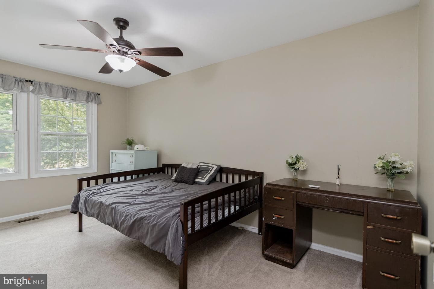 2502 Tabor Court photo 19
